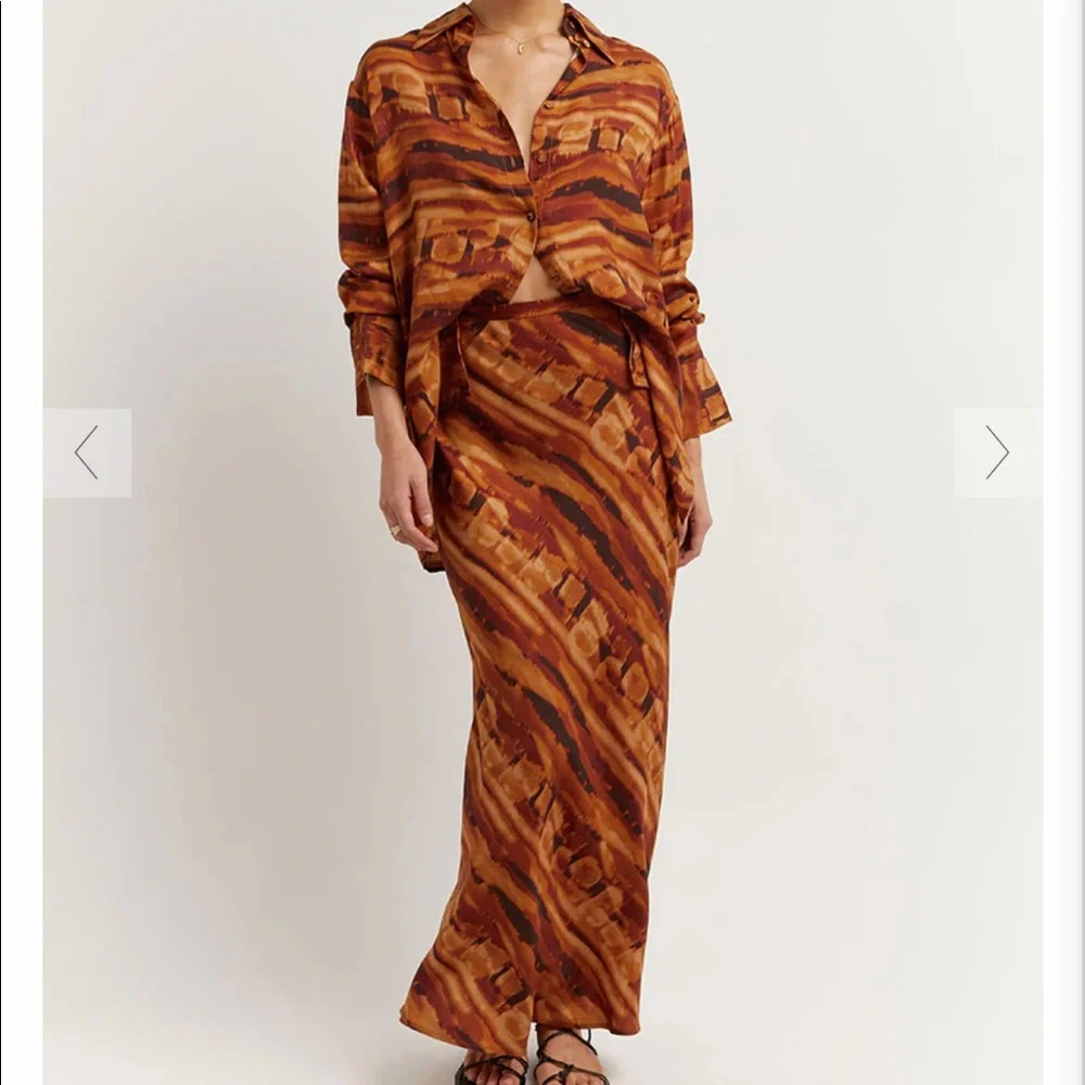 NWT DISSH SS22 - Alex Brown Watercolor Shirt and Midi skirt SOLDOUT! - Picture 7 of 16